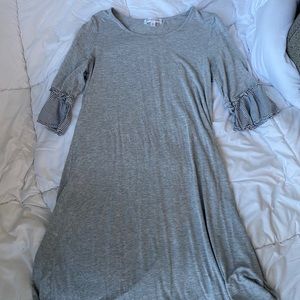 Light Gray Dress will Ruffle Quarter Sleeves